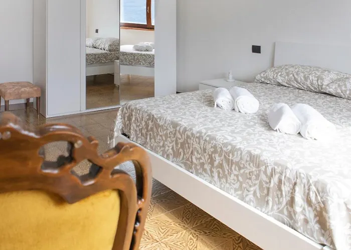 Apartment Golden Panorama *