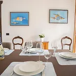 Golden Panorama Apartment